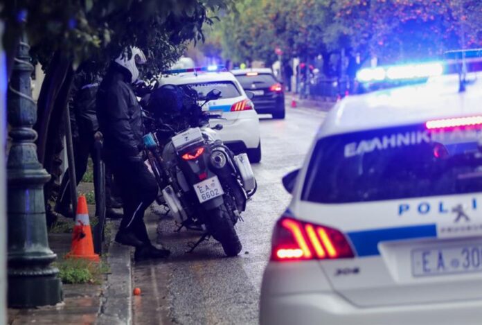 45χρονος αγνοούμενος εντοπίστηκε σε κρίσιμη κατάσταση στο κέντρο της Αθήνας - Πολίτης τον αναγνώρισε