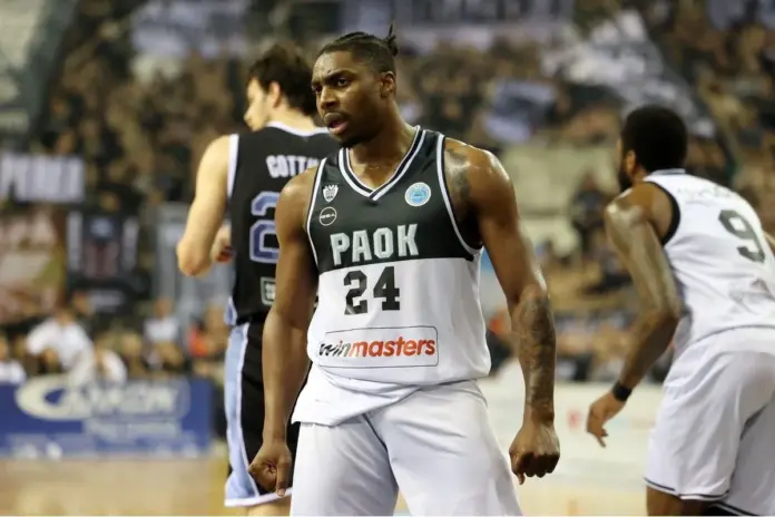 Ο ΠΑΟΚ προκρίθηκε στα ημιτελικά του FIBA Europe Cup και θα αντιμετωπίσει τη Σολέ σε μια κρίσιμη αναμέτρηση για την πρόκριση στους τελικούς