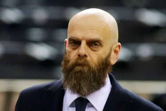 Καντσελιέρι: Ο 