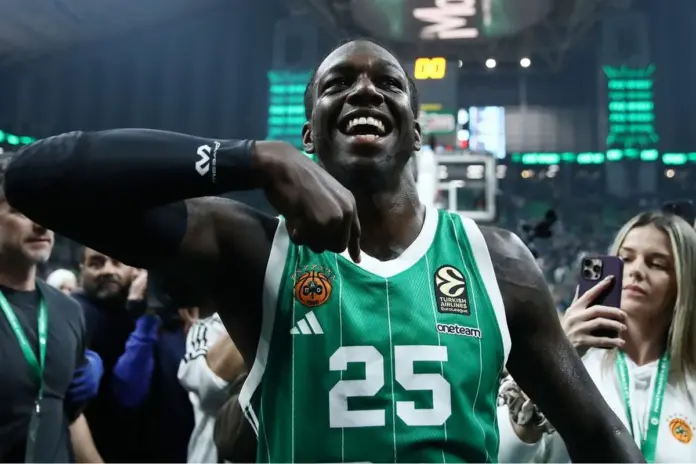 Ο Κέντρικ Ναν μετά τη νίκη του Παναθηναϊκού κόντρα στην Παρτίζαν Intime Sports