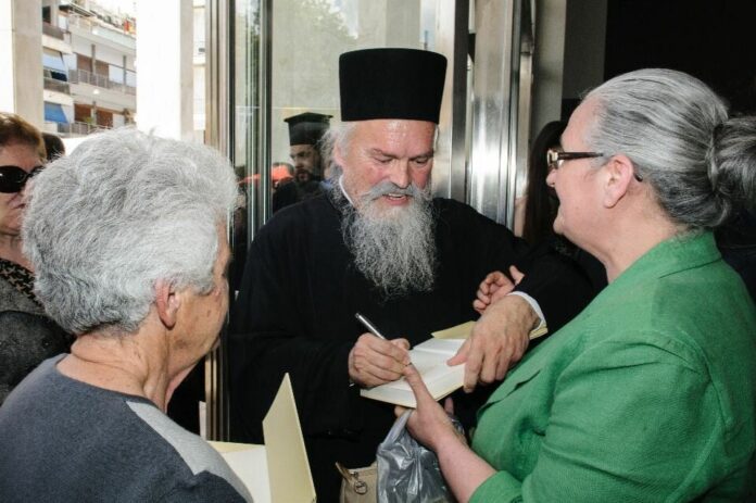 Ιγνάτιος Σάπιος: Η ιστορία του κληρικού που συγκρούστηκε με την Τροχαία