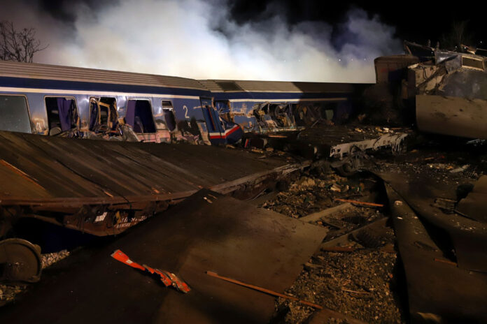 Βρετανικό πόρισμα: Η πυρκαγιά στα Τέμπη προκλήθηκε από διαρροή λαδιών μετασχηματιστή