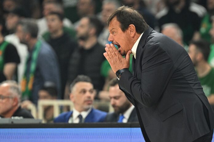 Ο Αταμάν ζήτησε τελική επίθεση και έφυγε θυμωμένος από το Αλεξάνδρειο μετά τις αποδοκιμασίες των φιλάθλων