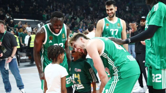 Ο γιος του Τζέριαν Γκραντ νοσηλεύεται credits gazzetta