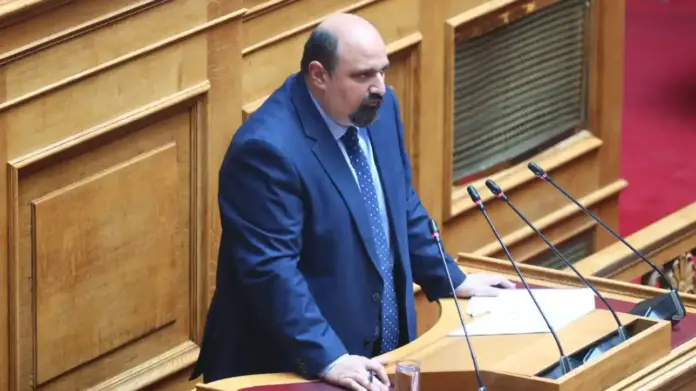 Οδηγία για την παραπομπή του Τριαντοπούλου στο Δικαστικό Συμβούλιο σχετικά με την υπόθεση των Τεμπών
