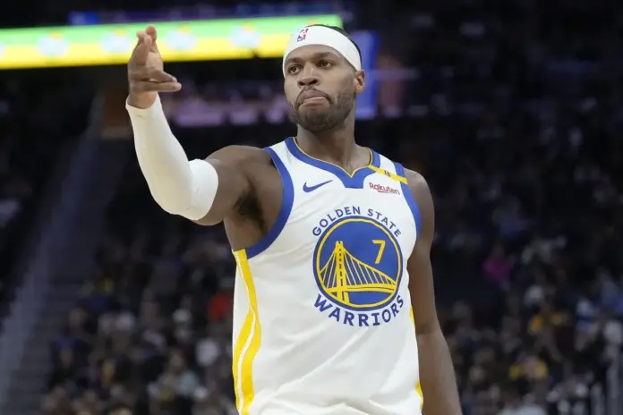 Οι Χοκς επικράτησαν των Γουόριορς