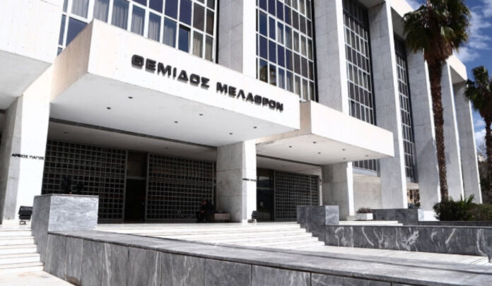 Οκτώ δικαστικοί απολύθηκαν από τον Άρειο Πάγο – Σε αντεισαγγελέα που προκάλεσε φασαρίες με γείτονες στην Κυψέλη