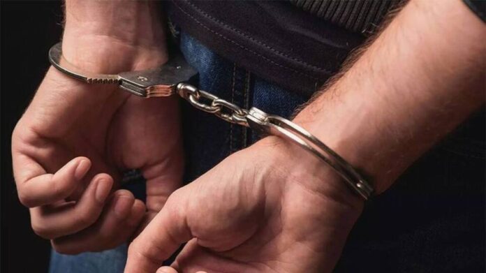Πατέρας συλλαμβάνεται μετά την ανακάλυψη 7χρονου με αυτισμό να περιφέρεται μόνο του στα Χανιά