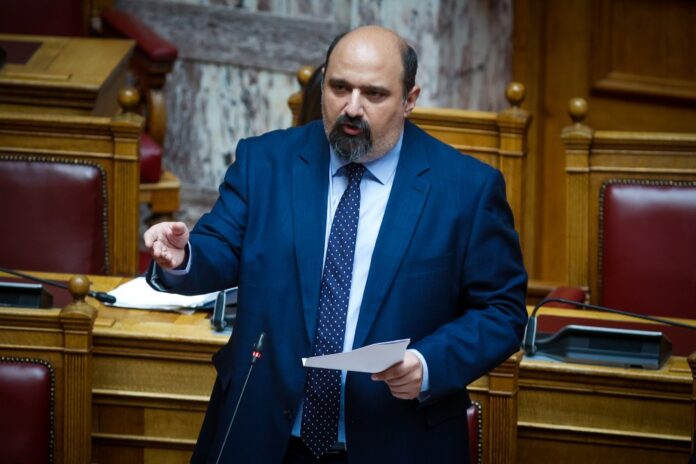 Τριαντόπουλος ζητά άμεση δικαστική εξέταση - Τέλος στην Προανακριτική και ένταση με την αντιπολίτευση