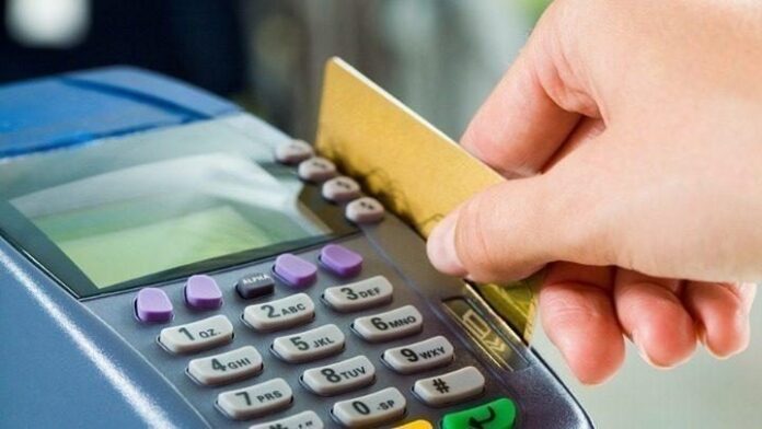 Ποιοι τομείς σημείωσαν εντυπωσιακές αυξήσεις στις ηλεκτρονικές συναλλαγές